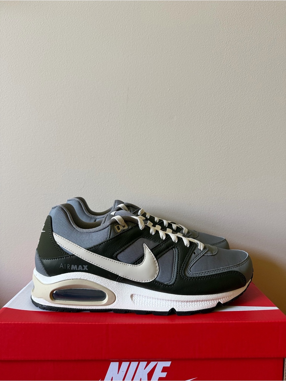 Nike Air Max Command Cool Grey 629993-037 Men’s Size 10.5